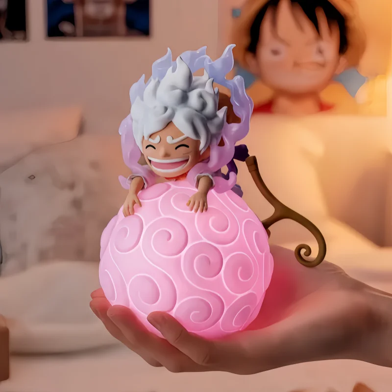 One Piece-figur – Luffy Gear 5 på djävulsfrukten