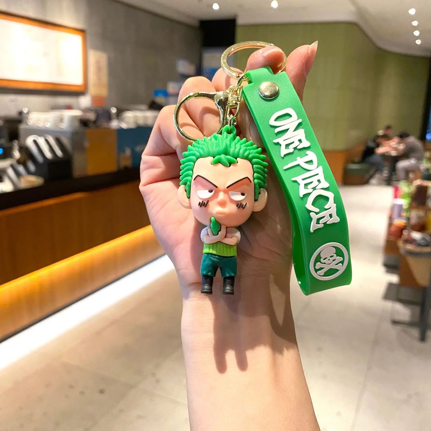 Brelok kreskówkowy One Piece – Zoro na zielonym tle