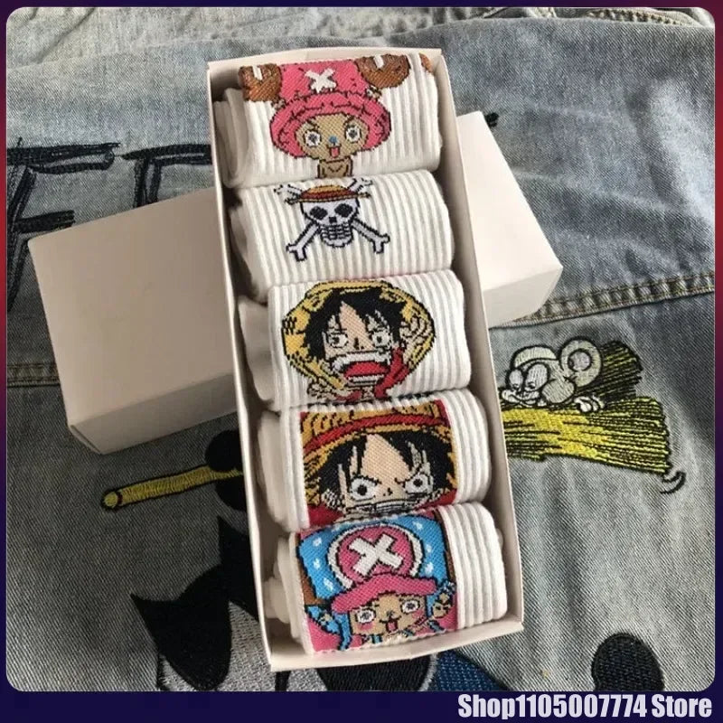 One Piece-paket med 5 par strumpor – motiv med Mugiwara-besättningen