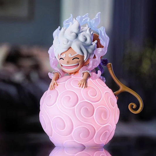 One Piece-figur – Luffy Gear 5 på djävulsfrukten