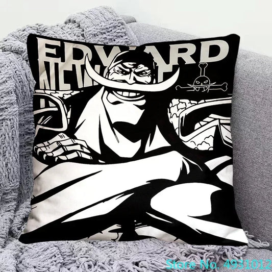Poszewka na poduszkę One Piece – Białobrody (Wektorowy design)