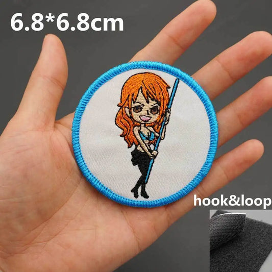 Naszywka One Piece – Nami z Clima-Tact (niebieskie koło)