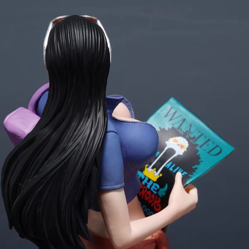 One Piece Figurine - Nico Robin (New World Archaeologist Style)