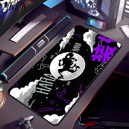 One Piece-skrivbordsmatta – Jolly Roger-logotyp i graffitistil