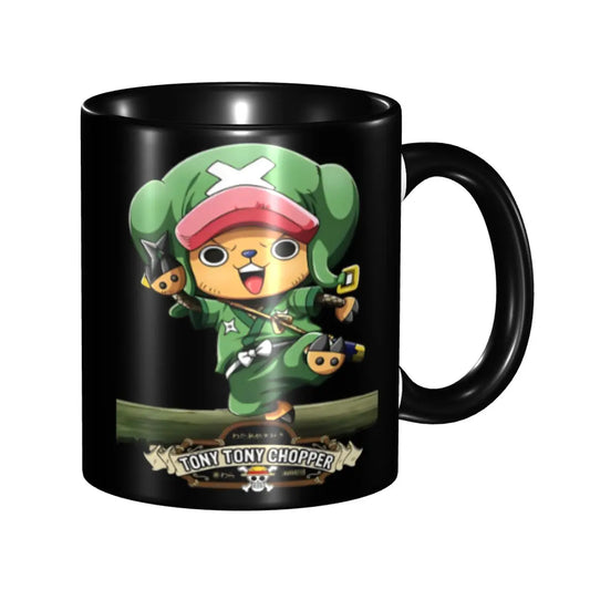 Kubek One Piece – Chopper w stylu chibi z kwiatami sakury